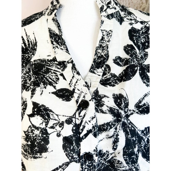 Harve Benard Linen Button Up Shirt Size L EUC - Picture 2 of 6